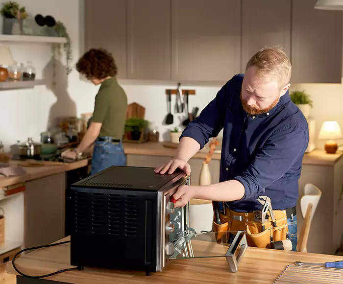 Top-Rated Oven Specialists: Your Certified Oven Repair Technician Crew in Dorchester, MA